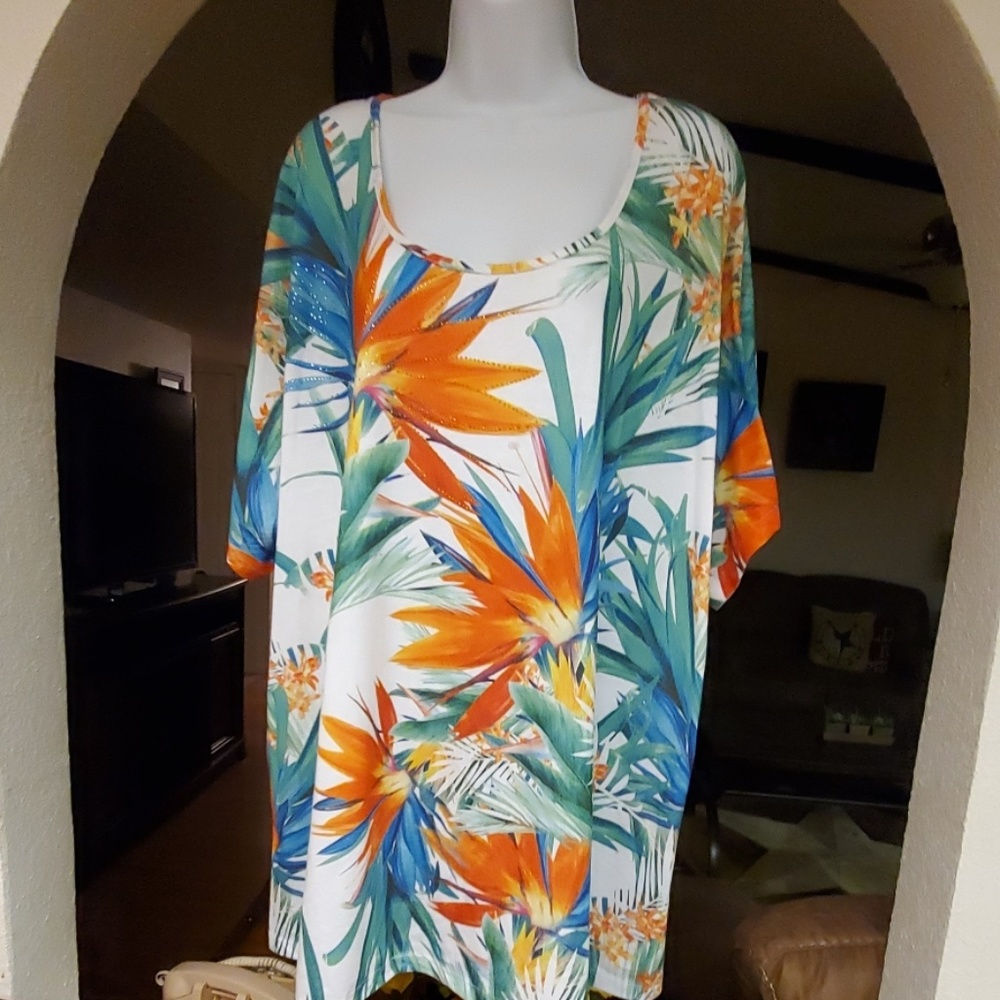 Catherine's top short sleeve flowers prints.size 3